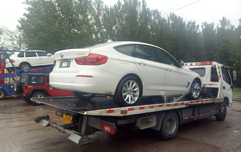 托運一輛私家車多少錢，2000km不同的線路托運費用差多少